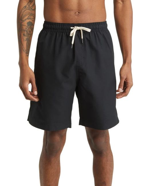 Nordstrom 8-Inch Recycled Polyester Classic Swim Trunks in at