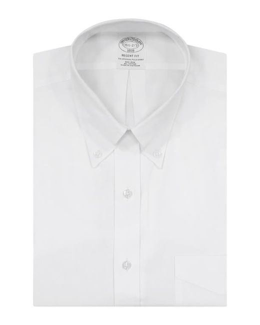 Brooks Brothers Non-Iron Regent Fit Dress Shirt in Solid Whte at 17 32