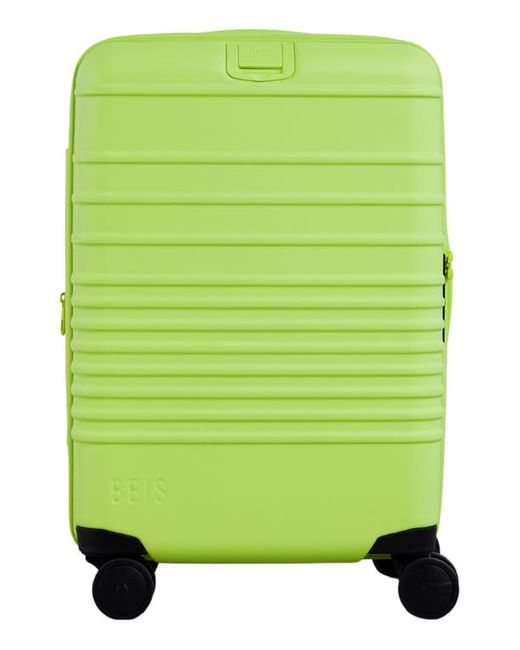 Béis 21-Inch Rolling Spinner Suitcase in at