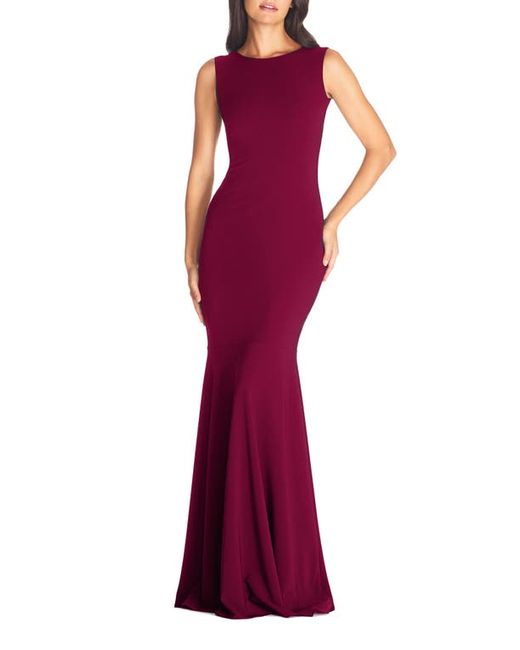 Dress the population Leighton Sleeveless Mermaid Evening Gown in at