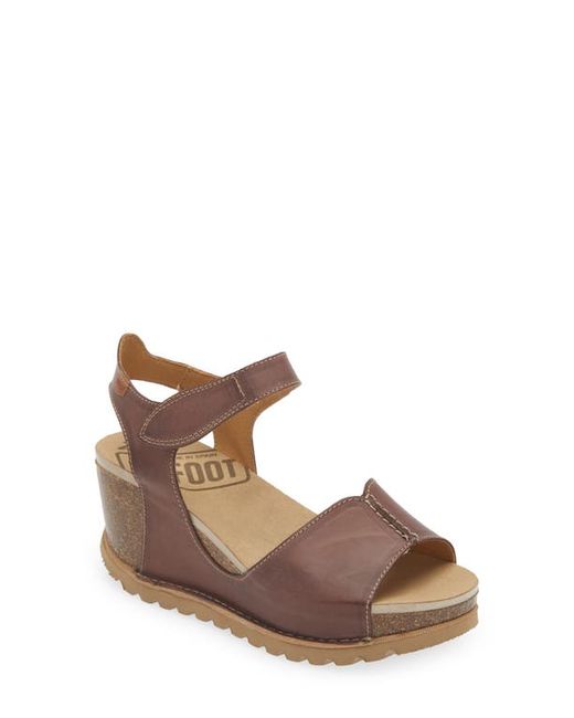 On Foot Samoa 310 Wedge Sandal in at