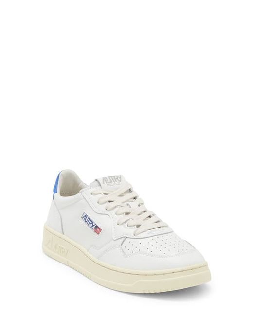 Autry Medalist Low Sneaker in Leather White at 7Us