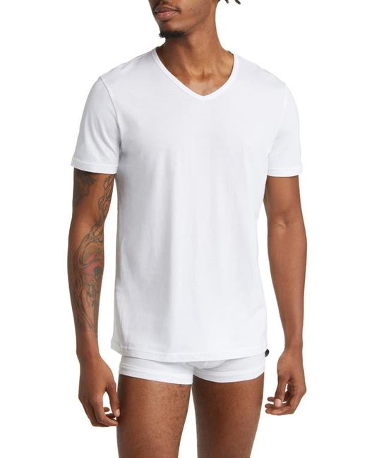 Emporio Armani 3-Pack V-neck Cotton T-Shirts in at