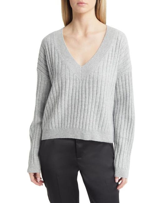 Open Edit V-Neck Rib Sweater in at Xx-Small