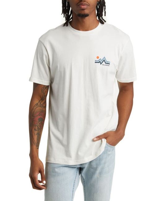 Billabong Mountain Peaks Graphic T-Shirt in at Small