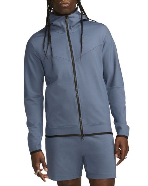 Nike Tech Essentials Hooded Jacket in Diffused at Small