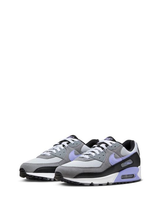 Nike Air Max 90 Sneaker in Photon Dust/Light Thistle at 6