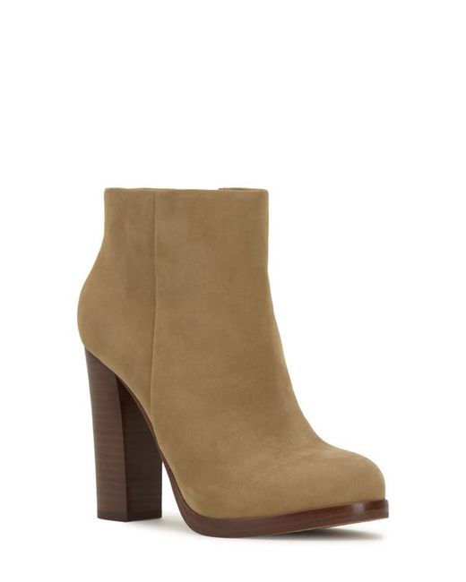 Vince Camuto Cayelsa Platform Bootie in at 8.5