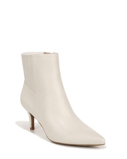LifeStride Sienna Pointed Toe Bootie in at 5