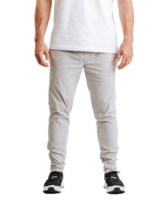 Western Rise Spectrum Performance Joggers in at Small