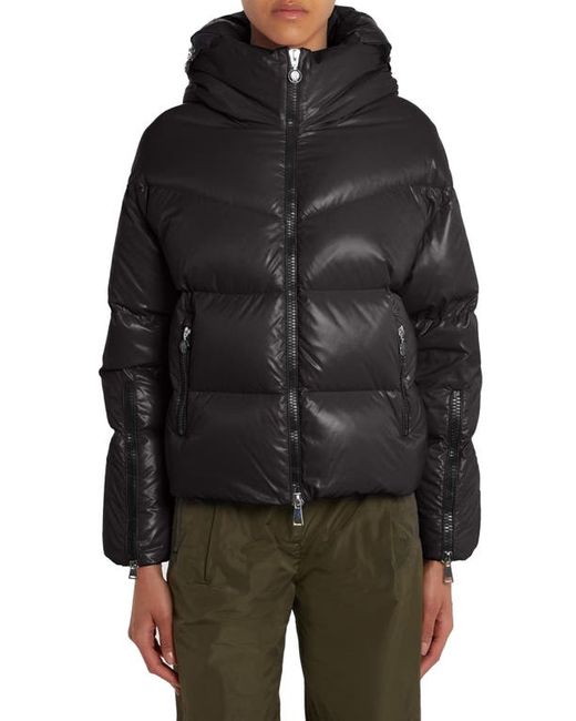 Moncler Huppe Nylon Down Puffer Jacket in at 00