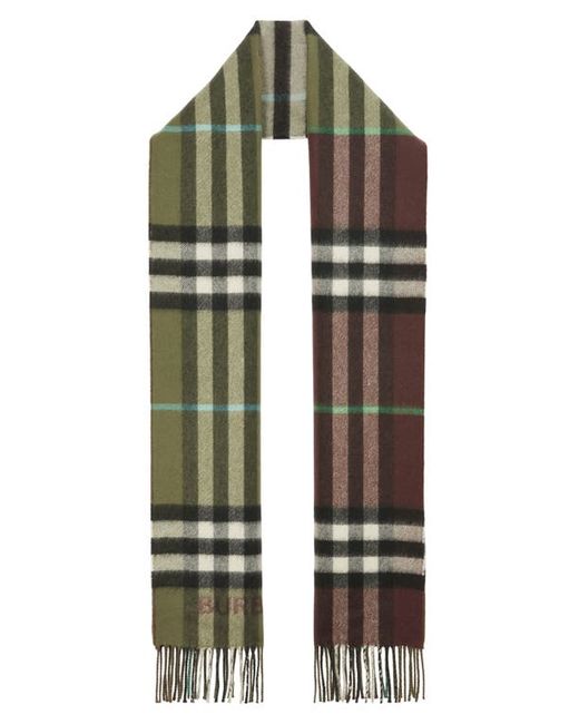 Burberry Giant Check Reversible Cashmere Scarf in Shrub at