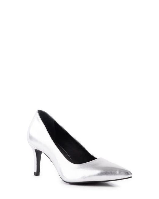 Seychelles Motive Pointed Toe Pump in at 6