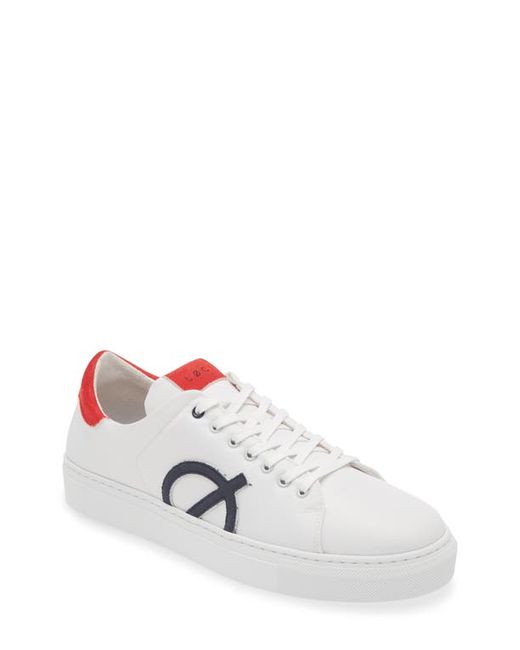 Loci Nine Sneaker in White/Navy at