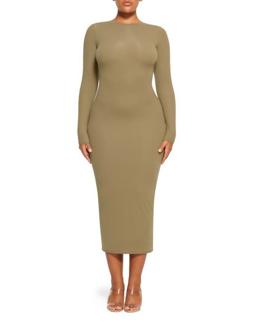 Skims Fits Everybody Long Sleeve Crewneck Dress in at