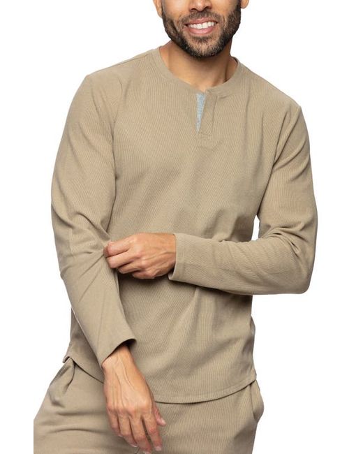 Fundamental Coast Northend Ribbed Henley in at