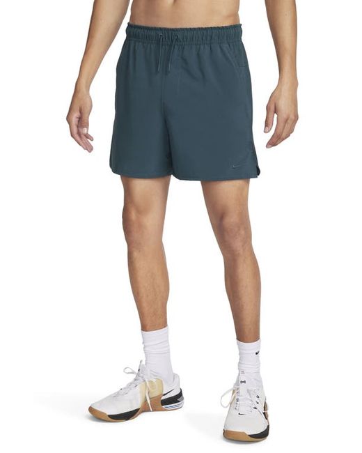 Nike Dri-Fit Unlimited 5-Inch Athletic Shorts in Deep Jungle/Deep Jungle at