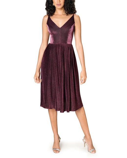 Dress the population Haley Metallic Fit Flare Cocktail Dress in at Xx-Small
