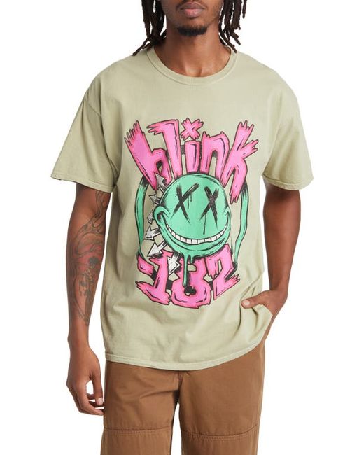 Merch Traffic Blink 182 Green Smiley Graphic T-Shirt Small
