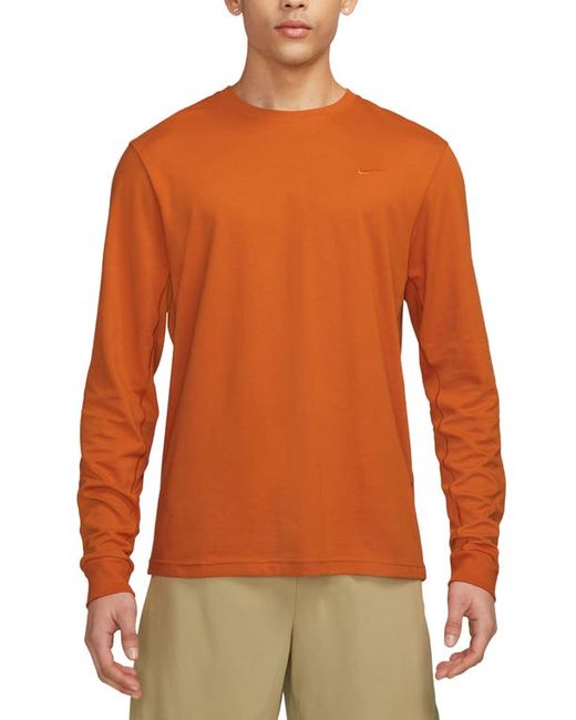 Nike Dri-FIT Primary Long Sleeve T-Shirt