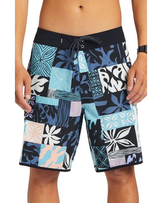 Quiksilver Surfsilk Hawaii Scallop Board Shorts