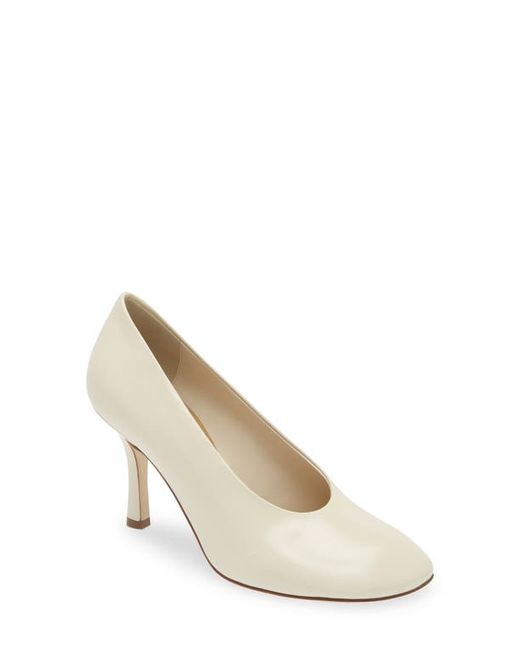 Burberry Rounded Toe Pump 5Us