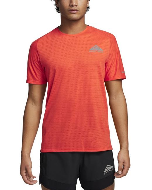 Nike Dri-FIT Trail Solar Chase Performance T-Shirt Cosmic Clay/Summit
