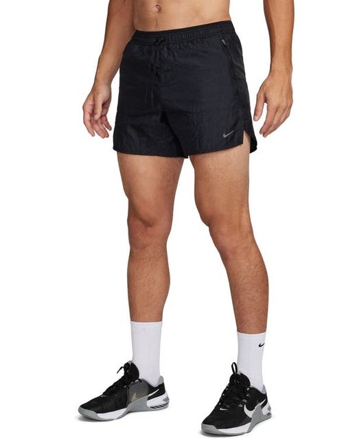 Nike Dri-FIT Stride Running Division Shorts