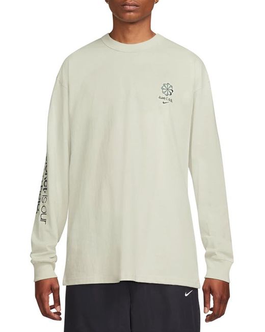 Nike Max90 Playing Field Long Sleeve Graphic T-Shirt