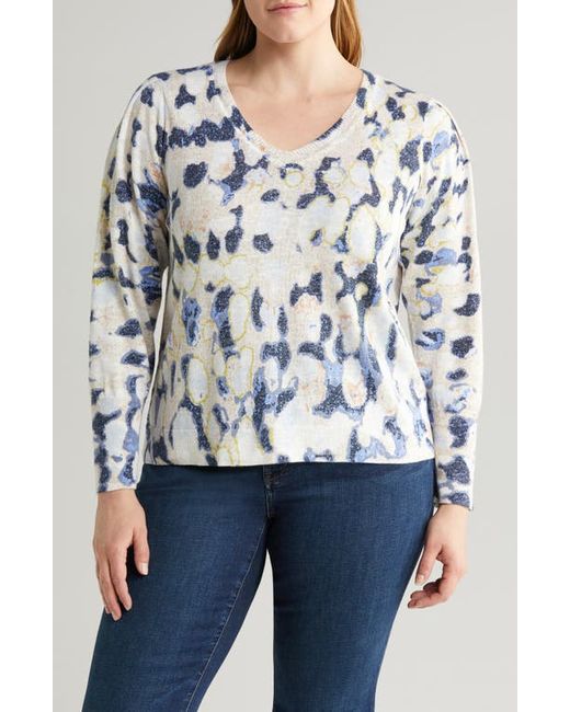 Nic+Zoe Rolling Clouds V-Neck Sweater