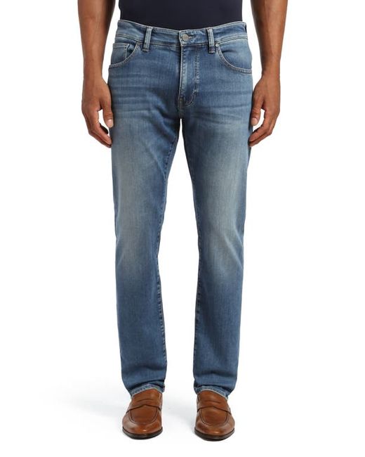 34 Heritage Champ Athletic Fit Tapered Jeans
