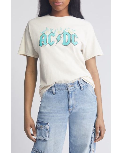 Vinyl Icons AC/DC Graphic T-Shirt