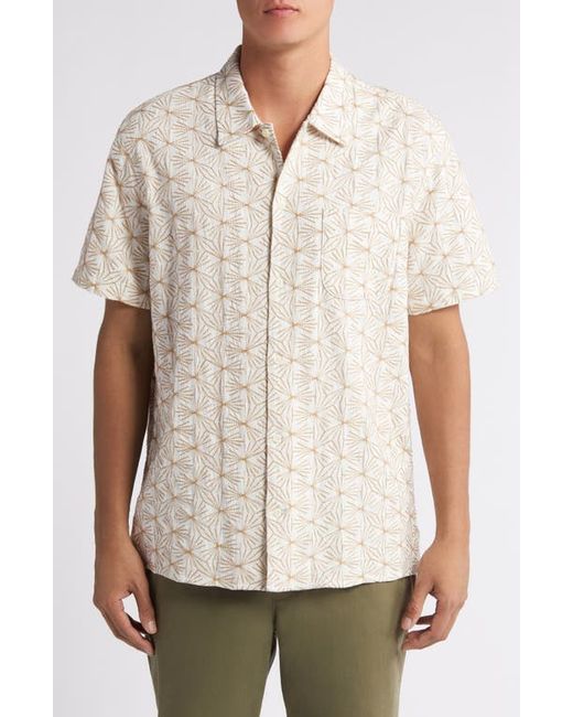 Treasure & Bond Starburst Embroidered Short Sleeve Button-Up Shirt