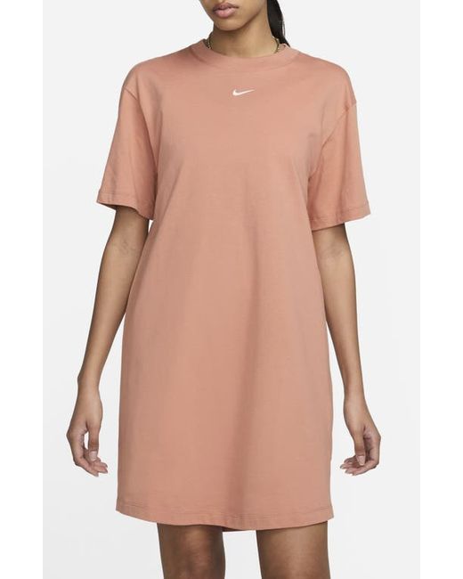 Nike Sportswear Essential T-Shirt Dress