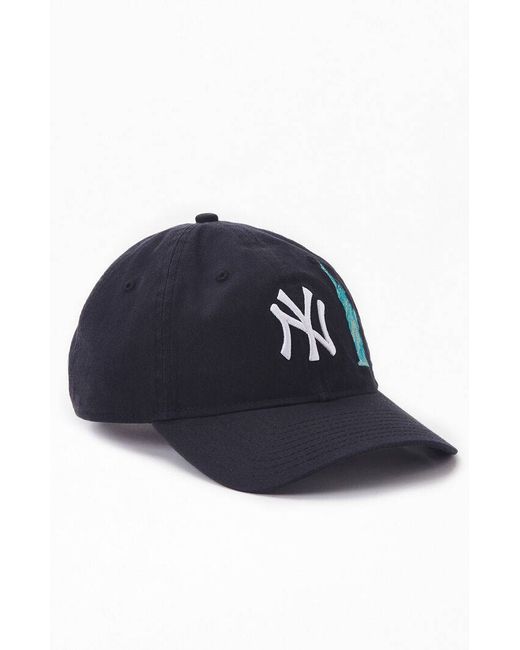 New Era NY Yankees Statue Strapback Dad Hat