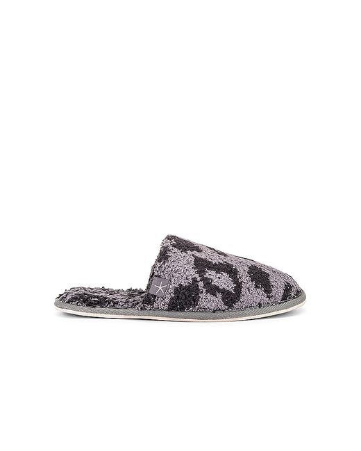 Barefoot Dreams CozyChic Barefoot In The Wild Slipper in M L.