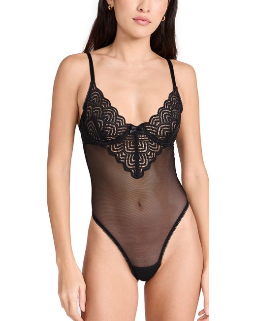 Hanky Panky Strappy Lace Underwire Thong Teddy