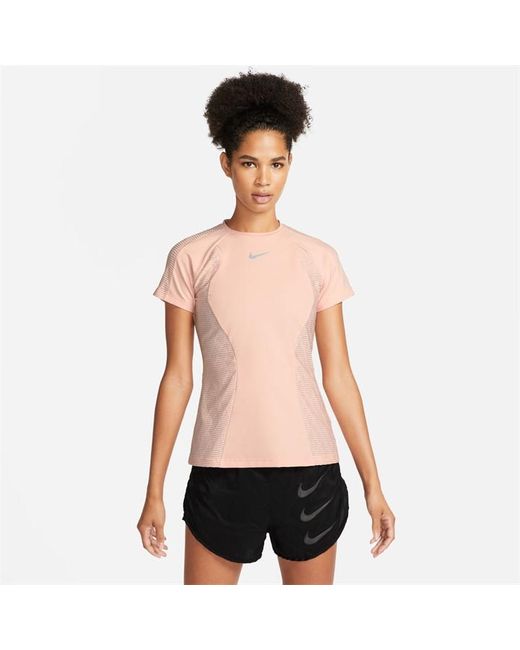 Nike Run Division Dr-FIT ADV Short-Sleeve Top