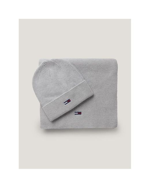 Tommy Jeans Beanie And Scarf Gift Set