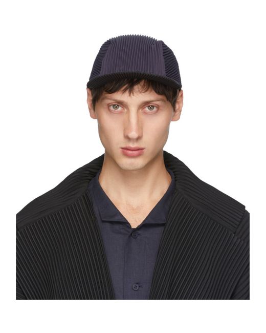Homme Pliss Issey Miyake Navy and Black Pleated Cap