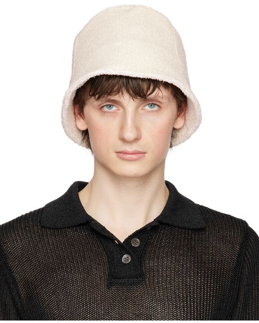 Low Classic Off Fluffy Bucket Hat
