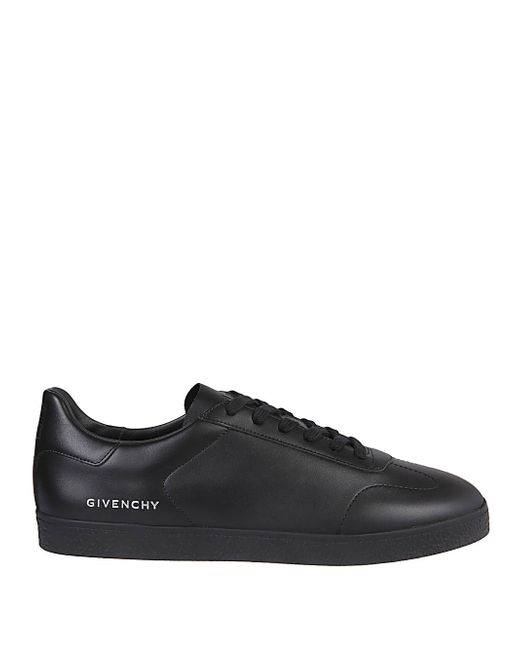Givenchy Town Sneakers
