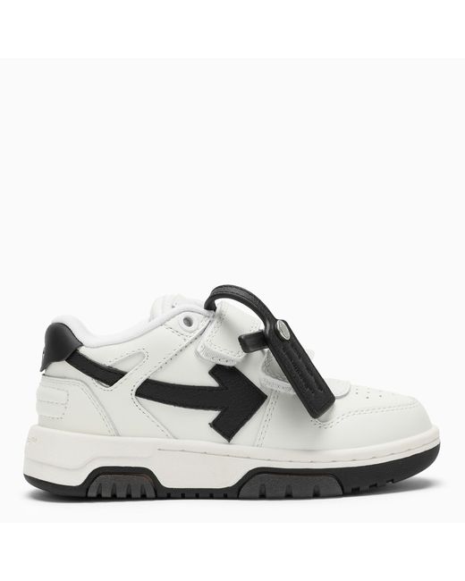 Off-White Out Of Office black trainer