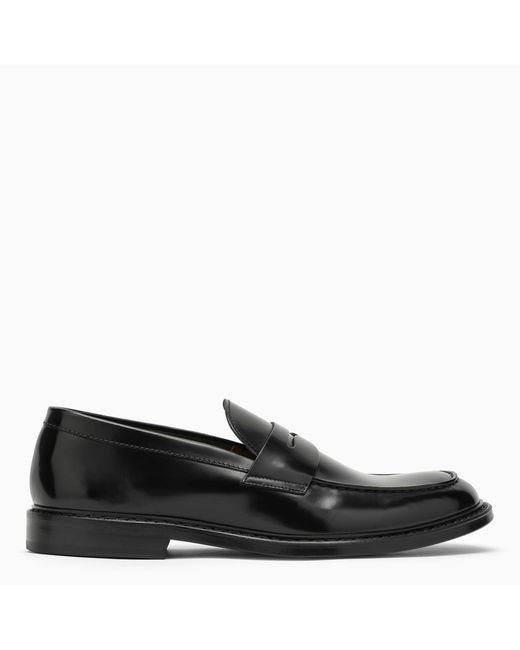 Doucal's classic loafer