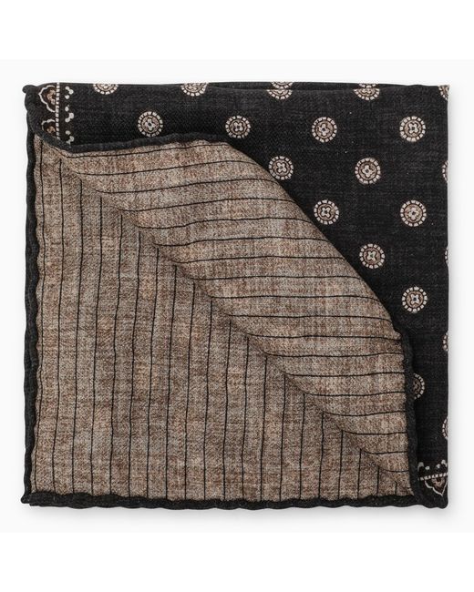 Brunello Cucinelli scarf with black/cigar pattern