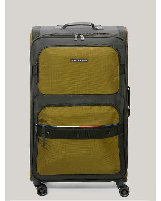 Tommy Hilfiger 28 Roller Suitcase