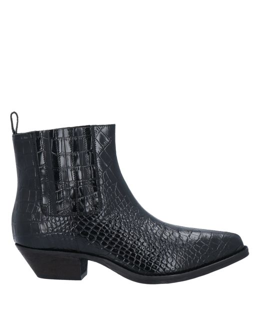 Jucca Ankle boots