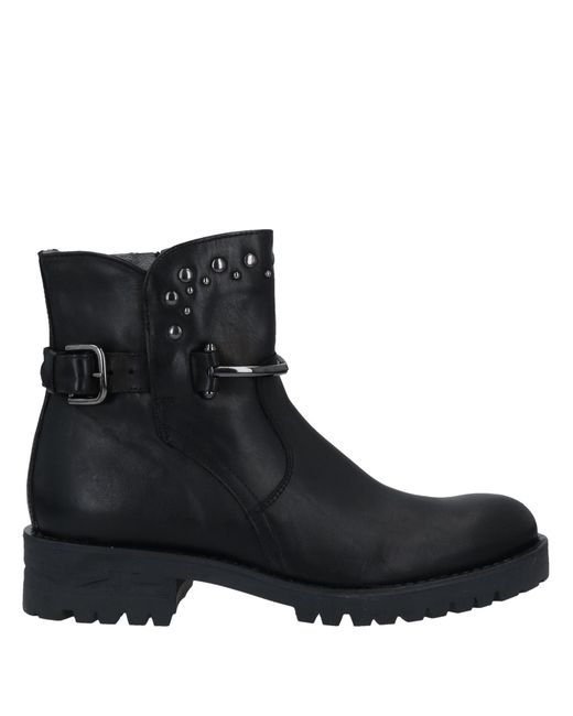 Oroscuro Ankle boots