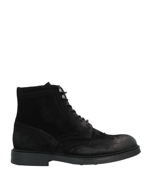 Doucal's Ankle boots
