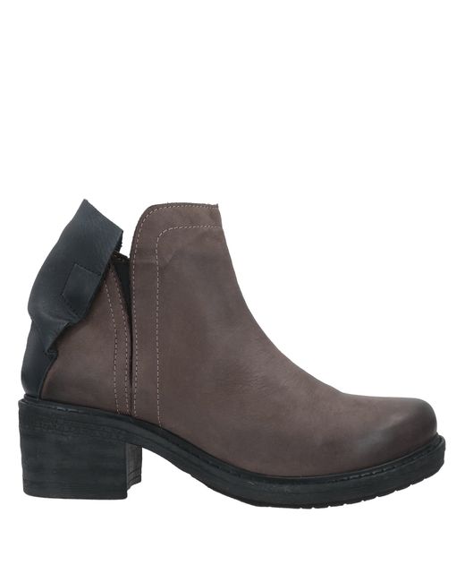 Bueno Ankle boots